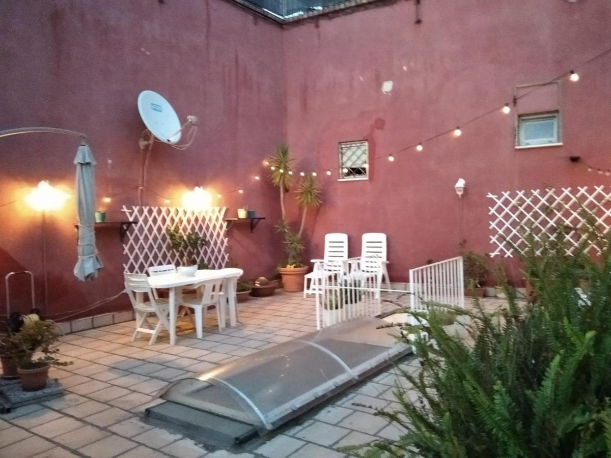 ポッツオーリA Casa Di Monicaアパートメント エクステリア 写真