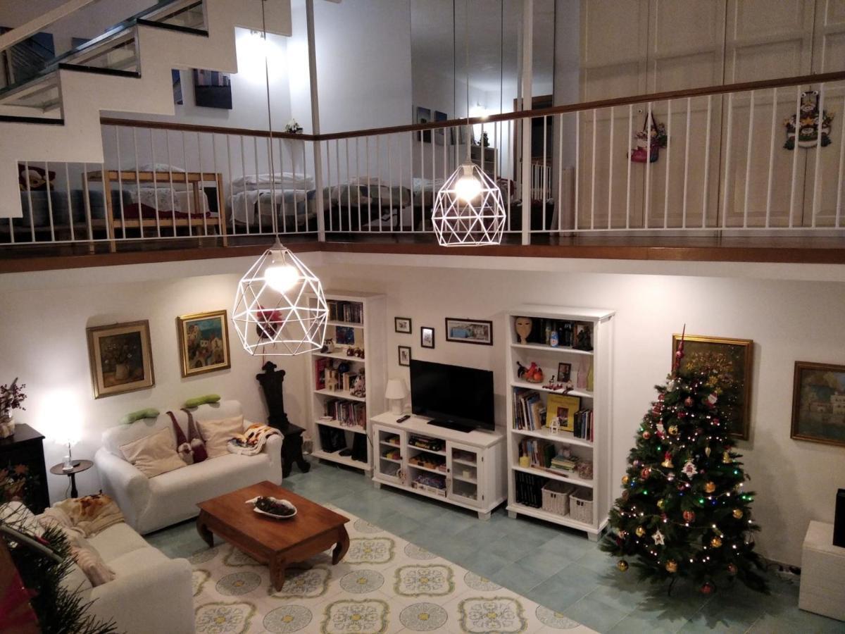 ポッツオーリA Casa Di Monicaアパートメント エクステリア 写真